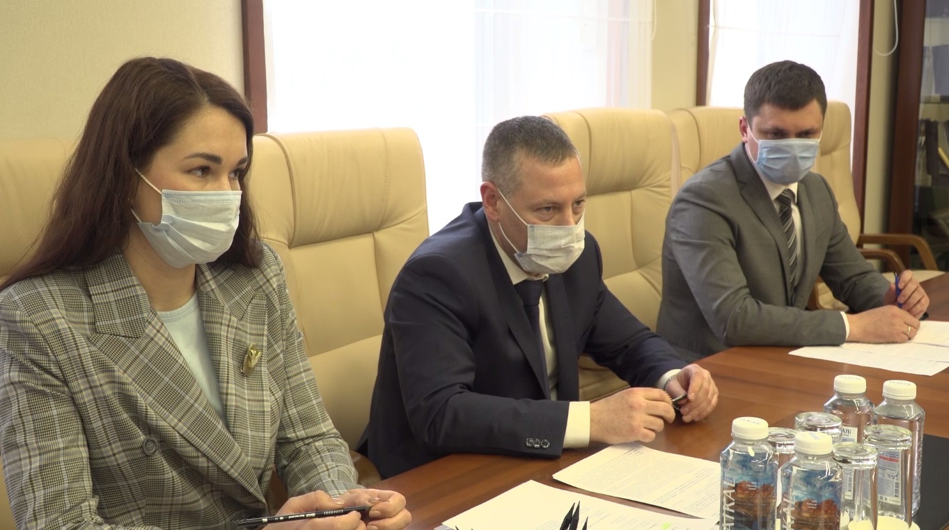 Михаил Евраев дал напутствие команде Сборной России по лыжной акробатике