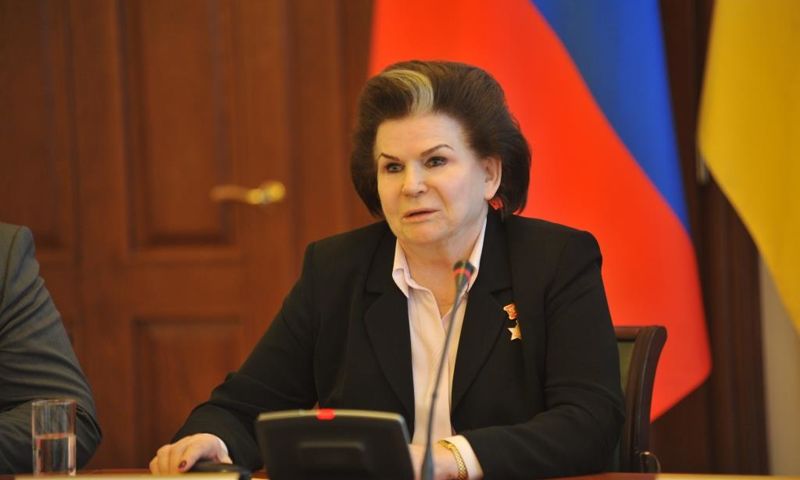 Врио губернатора Ярославской области поздравил с юбилеем Валентину Терешкову