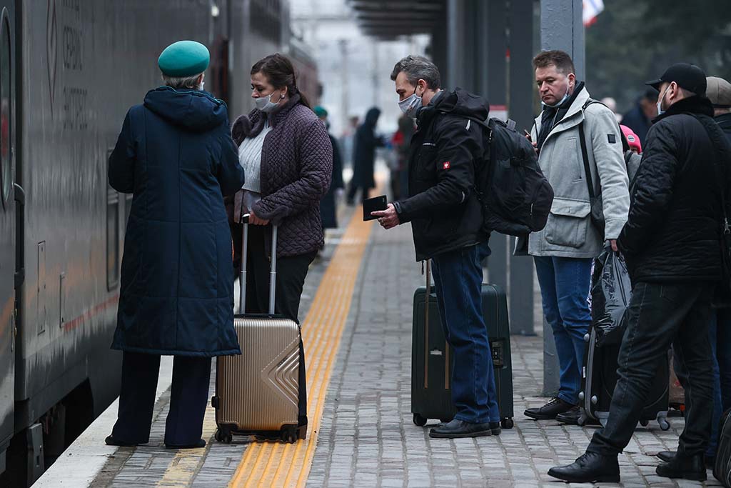 Предлагают продлить праздники: как ярославцы будут отдыхать в мае