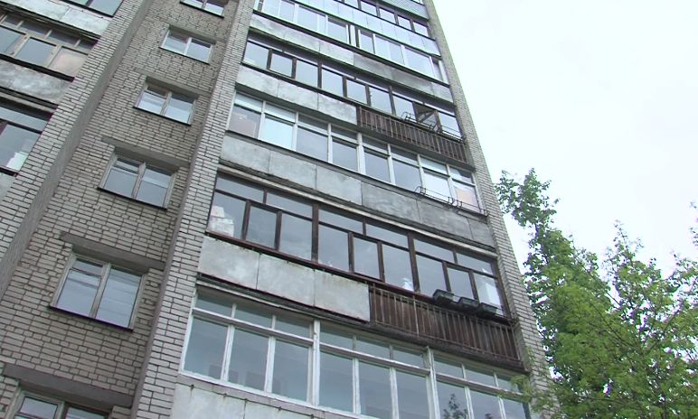 В Ярославле меняют лифты в многоэтажках