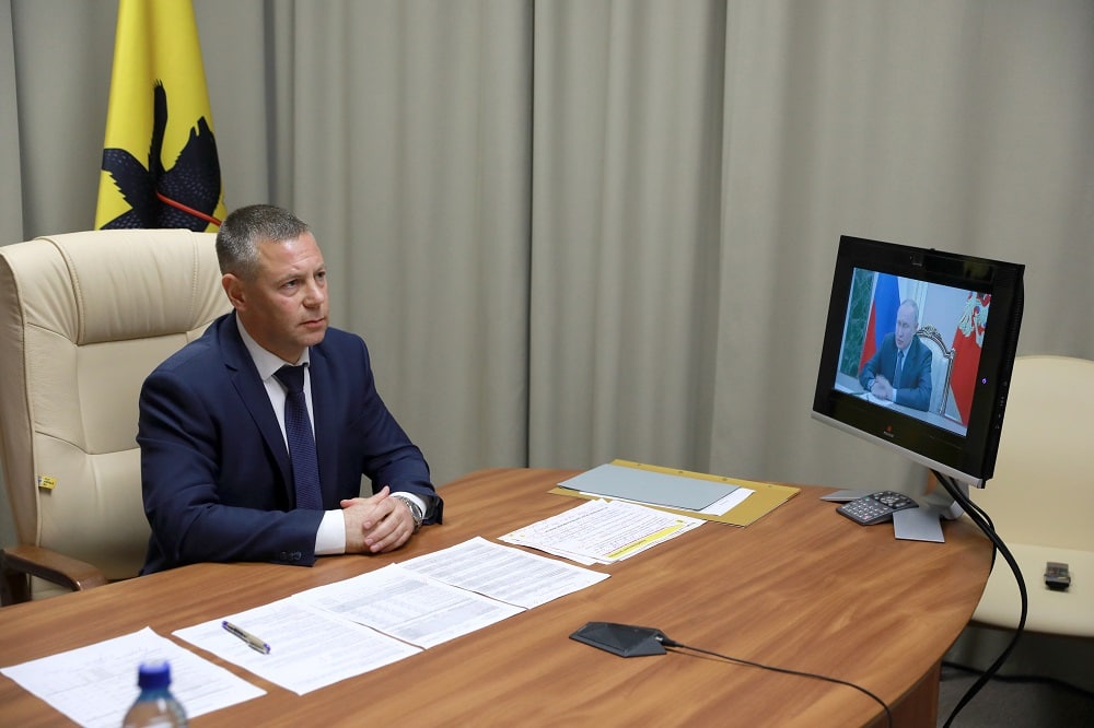 Михаил Евраев рассказал Президенту об основных показателях социально-экономического развития региона и результатах работы за 9 месяцев