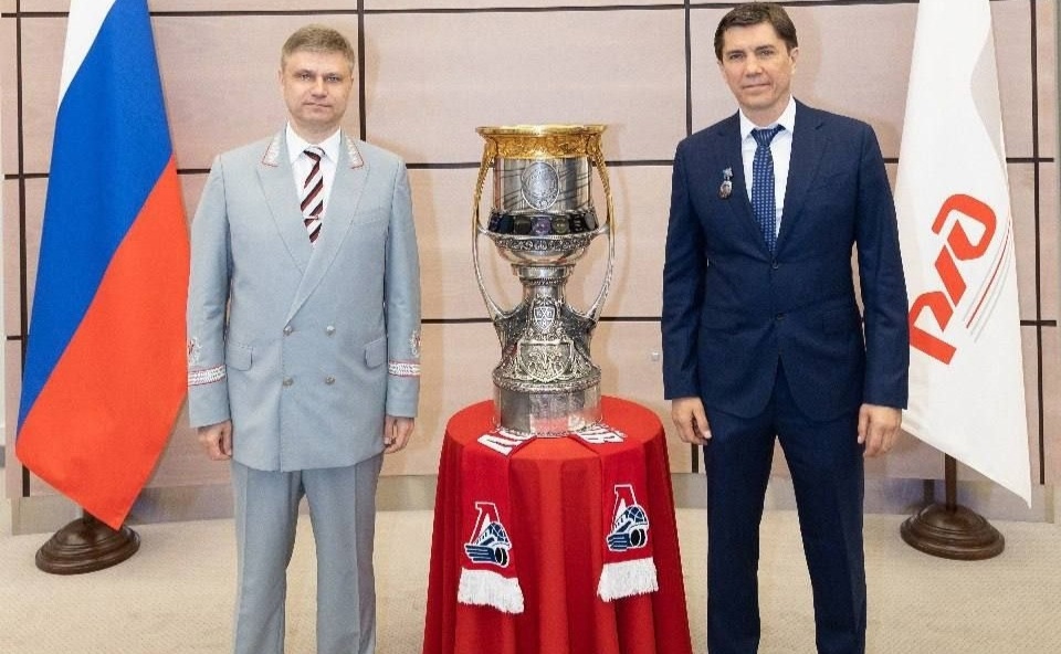 Игорь Никитин покинул пост главного тренера ярославского «Локомотива»