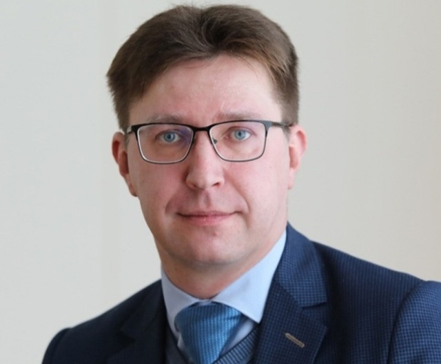 Мошенники с помощью нейросети создали клона ярославского министра