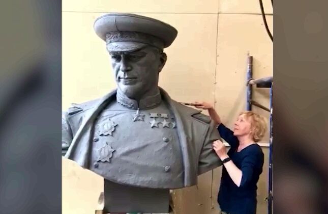 Стало известно, как будет выглядеть монумент маршалу Жукову на обновлённой площади в Рыбинске
