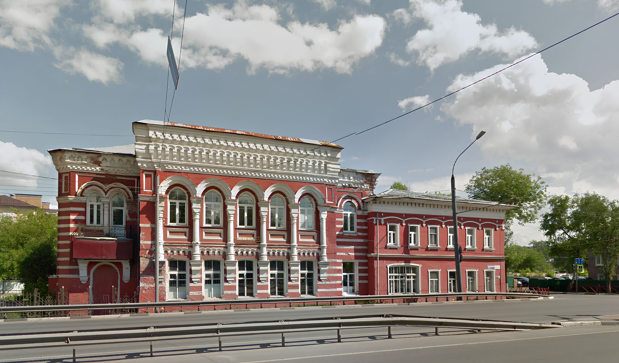 В Ярославле на аукцион выставили историческое здание на Московском проспекте