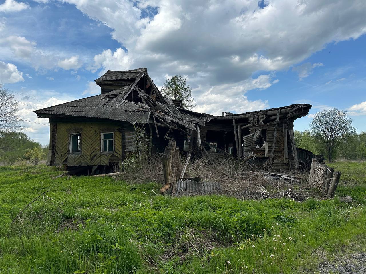 В Ярославской области демонтировали более 330 фактически погибших объектов