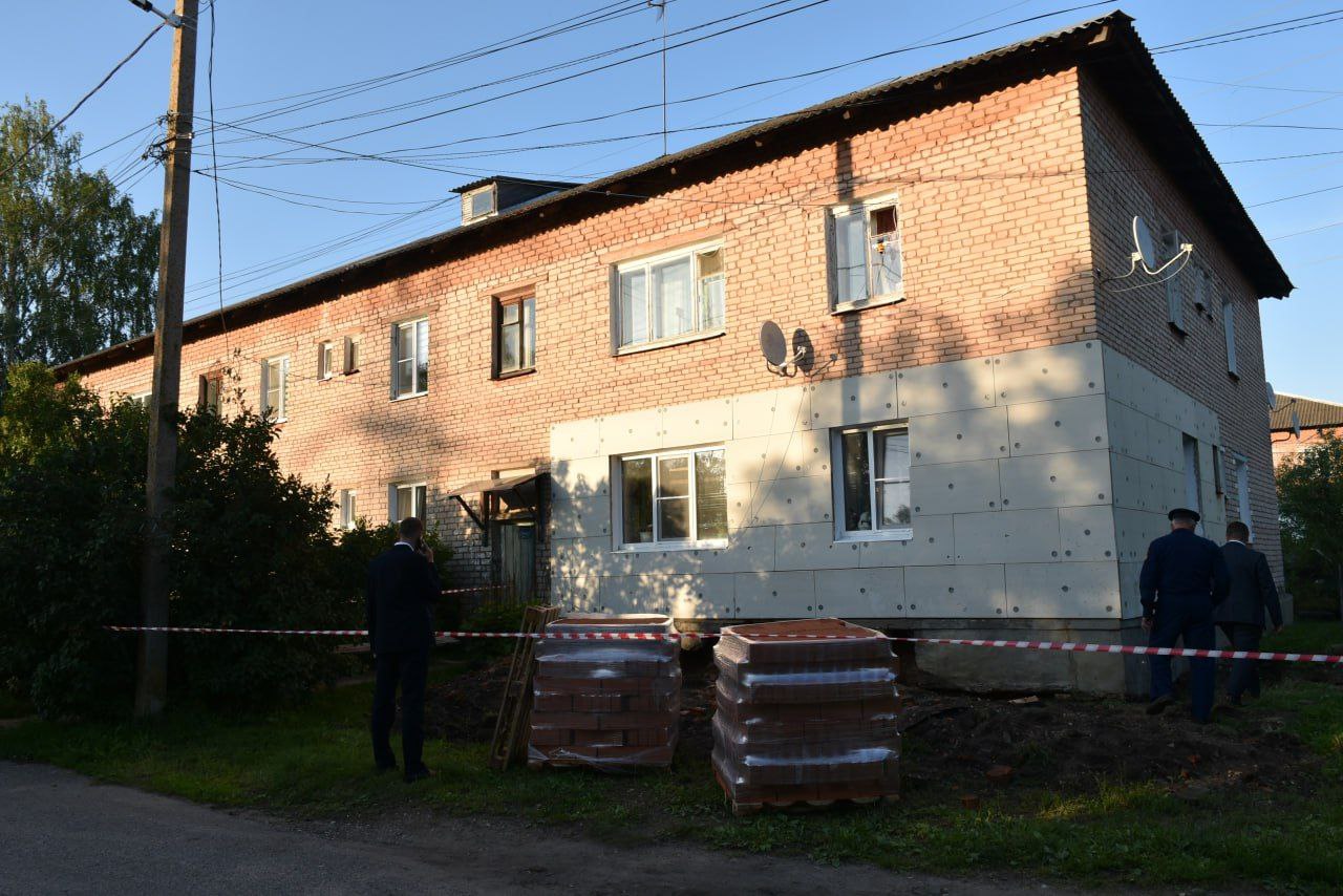 В Переславле-Залесском расселили дом из-за угрозы обрушения