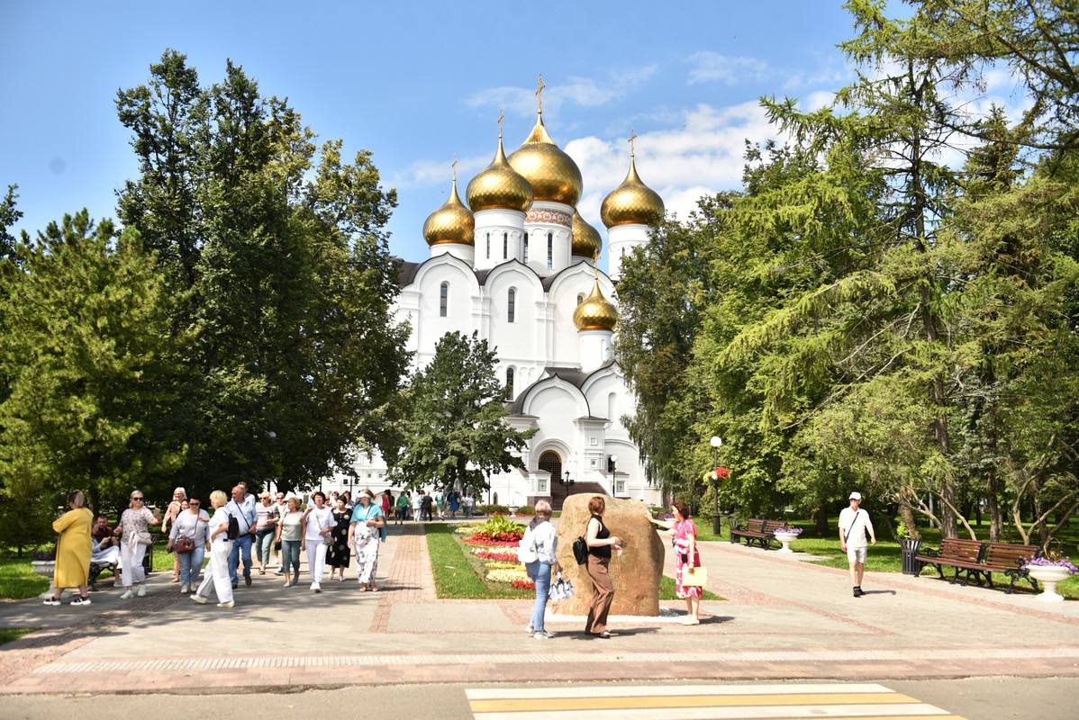 Самым посещаемым городом Золотого кольца России стал Ярославль