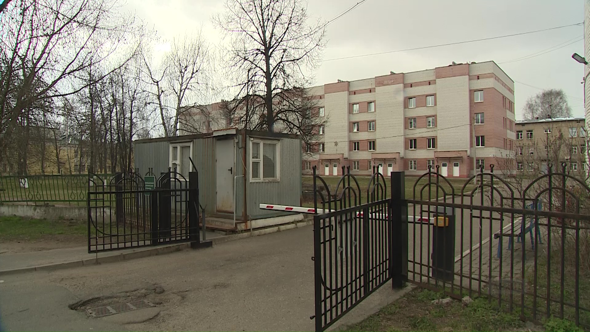 В Ярославской области за сутки 83 человека заболели коронавирусом, один скончался