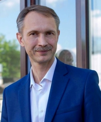 Александр Лебедев